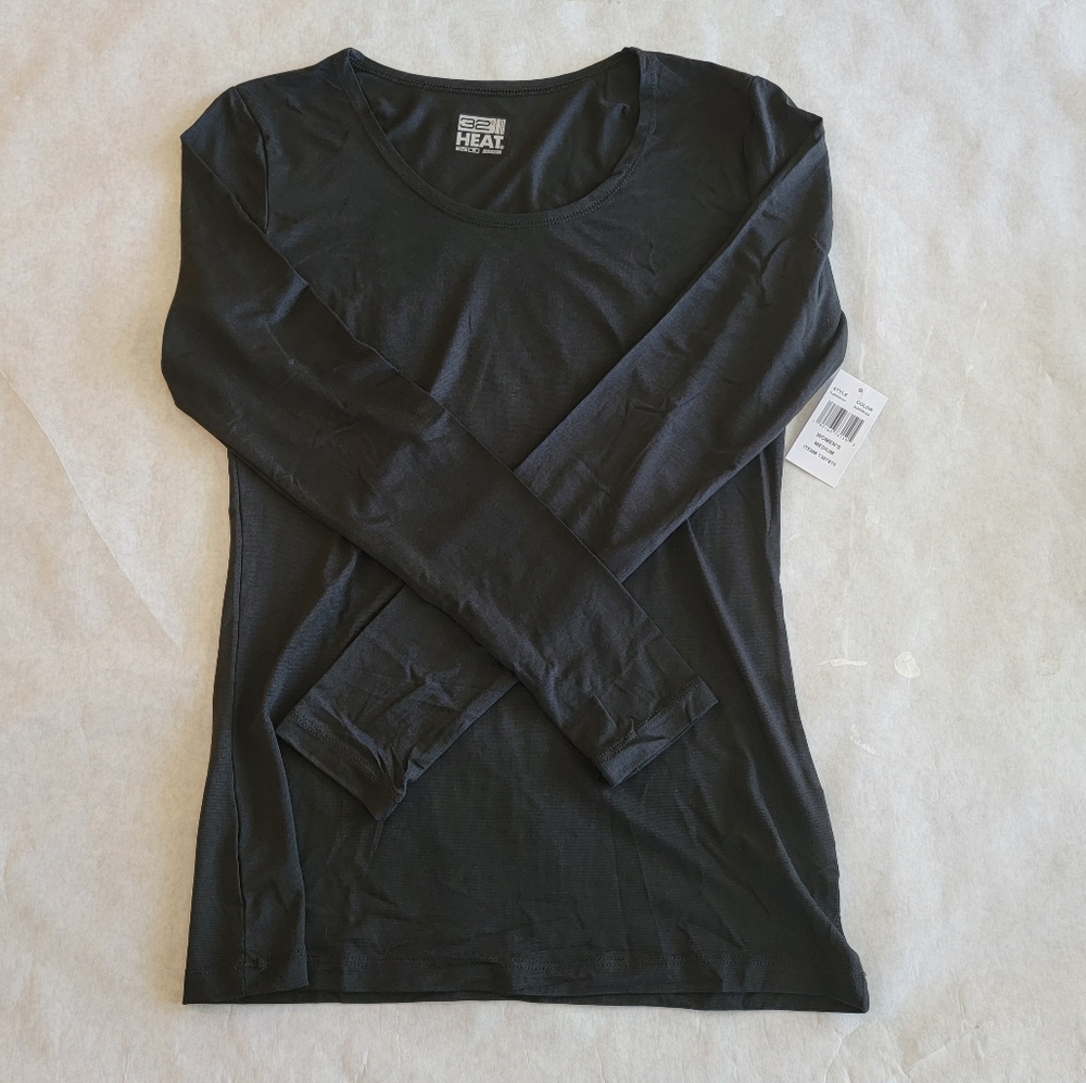 Bundle - Two 32 Degrees Long Underwear Tops - Sz M